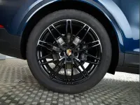 Used Porsche Cayenne 348 HP (255 kW) 2025 Blue SUV