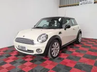 Used Mini Cooper Hatch 2010 White Hatchback
