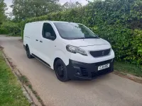 Second-hand Peugeot Expert 2018 Alb Van