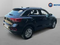 Used VW T-Roc Life 150 HP (110 kW) 2023 Black SUV