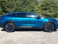 Used Peugeot 408 GTi 129 HP (94 kW) 2023 Blue SUV