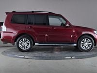 Used Mitsubishi Shogun 187 HP (137 kW) 2015 Red SUV