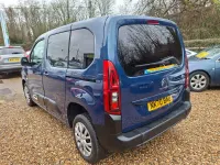Used Citroën Berlingo Feel 101 HP (74 kW) 2020 Blue MPV