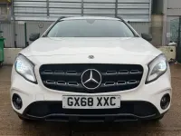 Usado Mercedes GLA180 Urban 122 HP (89 kW) 2018 Branco SUV