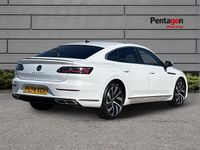 Usado VW Arteon R-line 190 HP (139 kW) 2024 Branco Carrinha