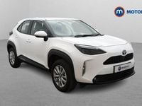 Used Toyota Yaris Hybrid 116 HP (85 kW) 2024 White Estate