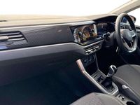 Second-hand VW Polo Life 80 CP (58 kW) 2023 Albastru Hatchback
