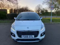 Usado Peugeot 3008 Active 2016 Blanco Utilitario