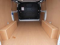 Used Ford Transit Custom 105 HP (77 kW) 2018 White Van