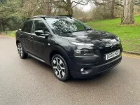 Used Citroën C4 Cactus Flair 98 HP (72 kW) 2016 Black Hatchback