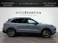 Używany Porsche Cayenne 2024 Szary SUV