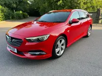 Used Vauxhall Insignia SRi 165 HP (121 kW) 2018 Red Estate