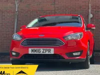 Usado Ford Focus Zetec 120 HP (88 kW) 2016 Vermelho Citadino