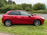 Used Citroën C4 SELECTION 2014 Red Hatchback