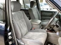 Used Toyota Land Cruiser 2000 SUV