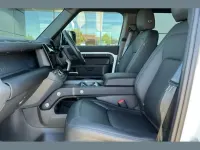 New Land Rover Defender SE Dynamic 249 HP (183 kW) 2026 White SUV