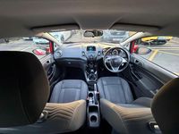 Used Ford Fiesta Zetec 2013 Red Hatchback