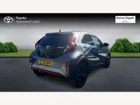 Used Toyota Aygo X 72 HP (52 kW) 2023 Grey SUV
