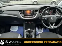 Used Vauxhall Grandland X Sport 120 HP (88 kW) 2018 Grey SUV