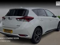 Used Toyota Auris Hybrid Design 136 HP (100 kW) 2019 Hatchback