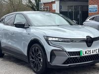 Used Renault Megane E-Tech Techno Esprit Alpine 159 kW (217 HP) 2025 Twotone metallic  ceramic grey with diamond black roof  Hatchback