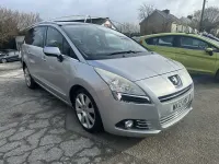 Używany Peugeot 5008 Allure 112 KM (82 kW) 2012 Srebrny Minivan