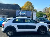 Usado Citroën C4 Cactus Feel 98 HP (72 kW) 2015 Branco Citadino