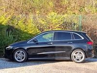 Usado Mercedes B200 Executive 163 HP (119 kW) 2023 Preto Monovolume