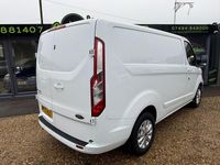 Used Ford Transit Custom Limited 130 HP (95 kW) 2020 White Van