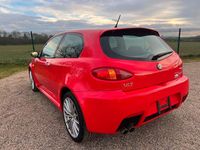 Used Alfa Romeo 147 GTA 250 HP (183 kW) 2006 Marlboro red Hatchback