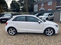 Used Audi A1 Sportback Sport 95 HP (69 kW) 2018 White Hatchback