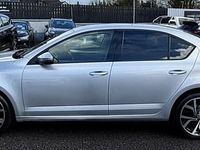 Używany Skoda Octavia SE 2015 Srebrny Hatchback