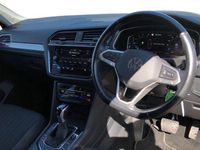 Usado VW Tiguan Allspace Pro 150 HP (110 kW) 2023 Vermelho SUV