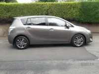 Used Toyota Verso Design 112 HP (82 kW) 2016 Bronze MPV