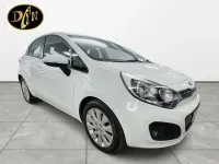 Used Kia Rio 85 HP (62 kW) 2013 White Hatchback