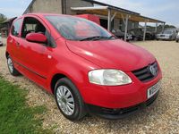 Used VW Fox 55 HP (40 kW) 2010 Red Hatchback