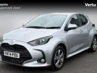 Used Toyota Yaris 116 HP (85 kW) 2024 Silver metallic (metallic paint) Hatchback