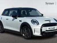 Usado Mini Cooper S Classic 176 HP (129 kW) 2021 Prateado Citadino