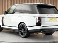 Used Land Rover Range Rover 404 HP (297 kW) 2021 White SUV