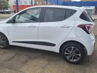 Used Hyundai i10 GO! 67 HP (49 kW) 2018 White Hatchback