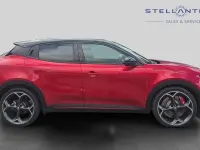 Used Alfa Romeo Junior Veloce 202 kW (276 HP) 2025 SUV