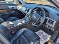 used Jaguar XF 2.2d Luxury Saloon 4dr Diesel Auto Euro 5 (s/s) (190 ps)