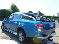 Used Mitsubishi L200 181 HP (133 kW) 2016 Blue Pickup
