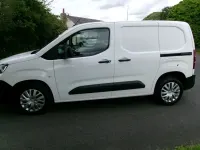Used Peugeot Partner 2020 White MPV