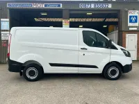 Used Ford Transit Custom 105 HP (77 kW) 2022 White Van