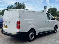 Used Vauxhall Vivaro 100 HP (73 kW) 2023 White MPV