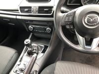 Begagnad Mazda 3 165 HK (121 kW) 2015 Vit Halvkombi