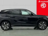 Usado MG HS SE 224 CV (164 kW) 2025 Negro SUV