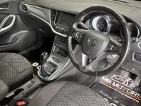 Used Vauxhall Astra Business Edition 130 HP (95 kW) 2021 Red Estate