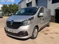 Used Renault Trafic 2018 Silver MPV